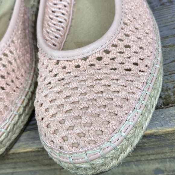 Bella Vita Women's Espadrille Wedge Sling Back Sandal In Blush Crochet- Sz 6.5 N - Picture 5 of 13